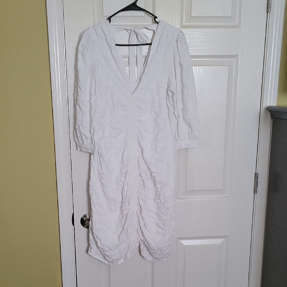 NWOT White Textured V-Neck Dress